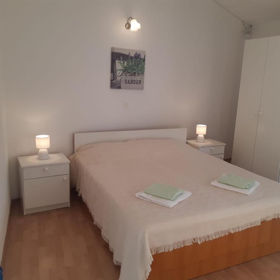 Apartment Igrane 10033A מראה חיצוני תמונה